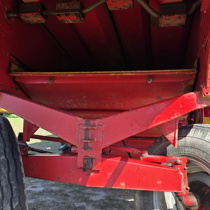 Комбайн Massey Ferguson 430 з Фінляндії