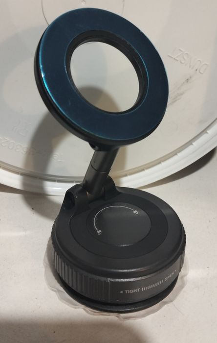 Uchwyt na telefon do auta