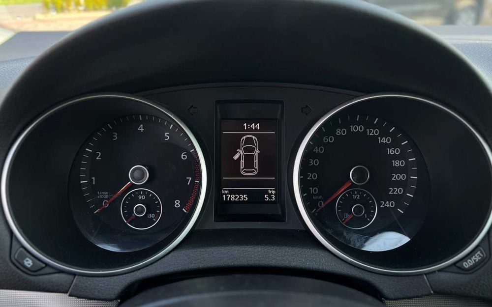 Volkswagen Golf 2011