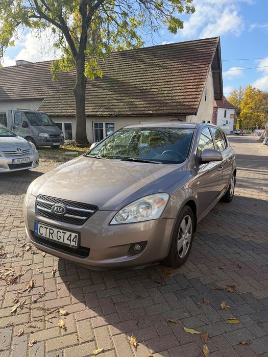 Kia Ceed Kia Ceed 1,4 benzyna + LPG 2008