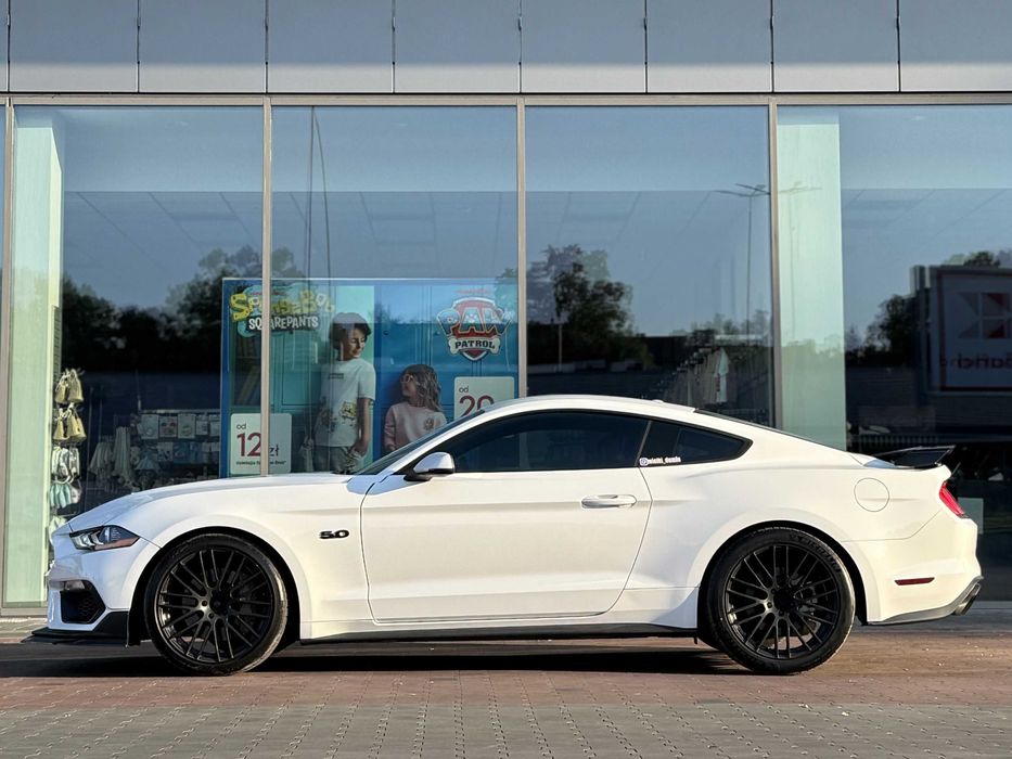 Wynajem samochodu do ślubu / sesji zdjęciowej FORD MUSTANG GT 5.0 V8