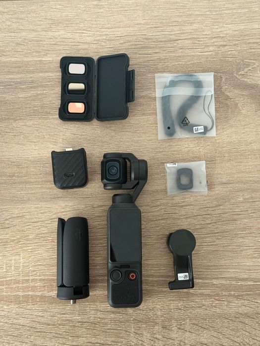 DJI Osmo Pocket 4