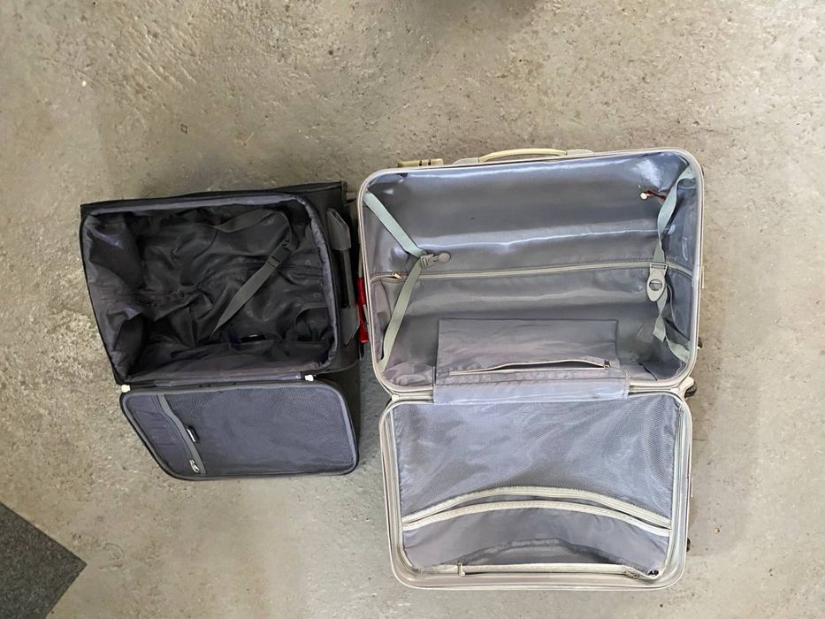 Продам валізи, чемодани