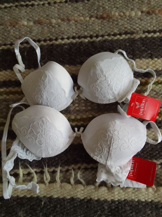 Нові бюстгальтери