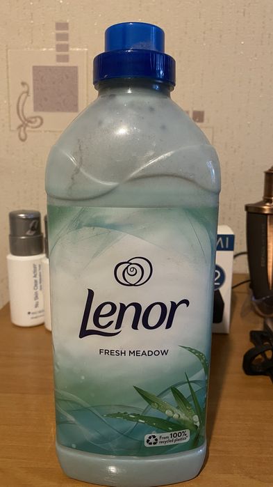 Кондиціонер для білизни Lenor