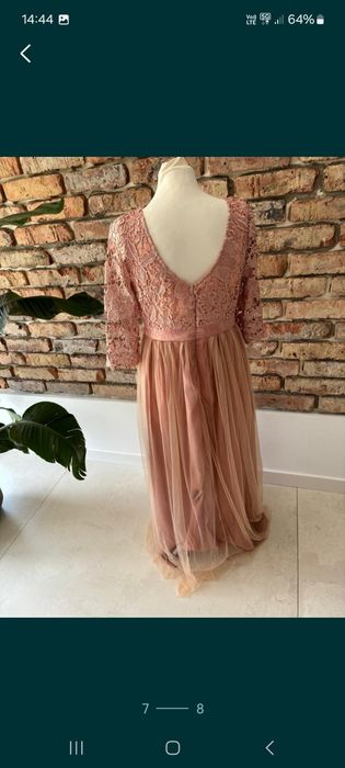 Polecam piękną sukienka na ważne uroczystosci