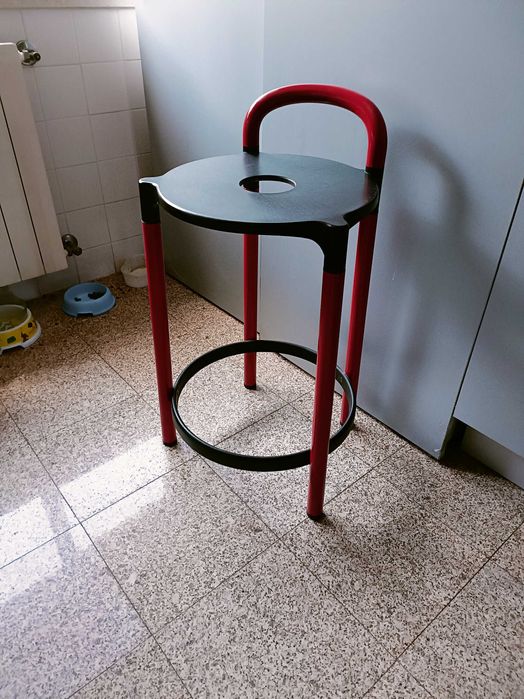 Bancos Vintage Kartell, design de Anna Castelli Ferrieri