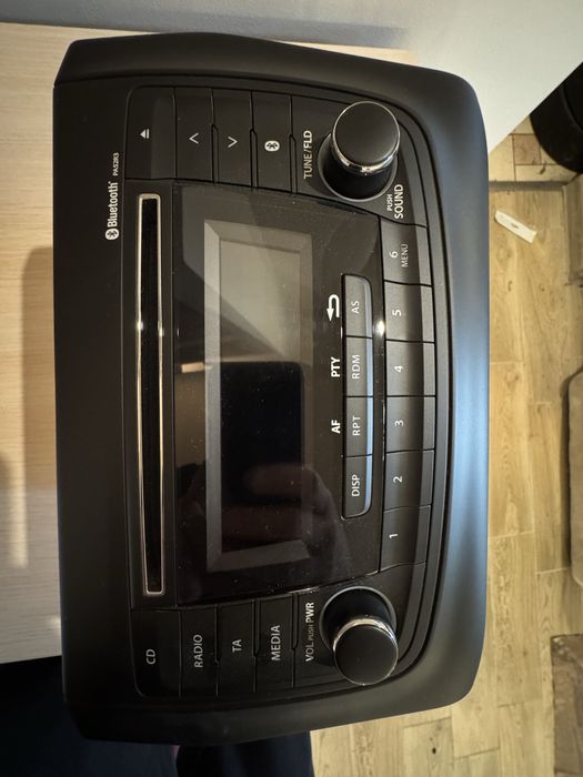 Radio Suzuki Swift mk8
