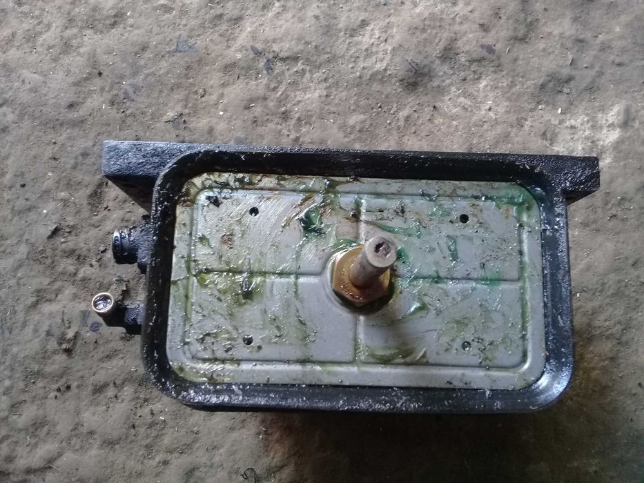 Насос центральної змаски DAF