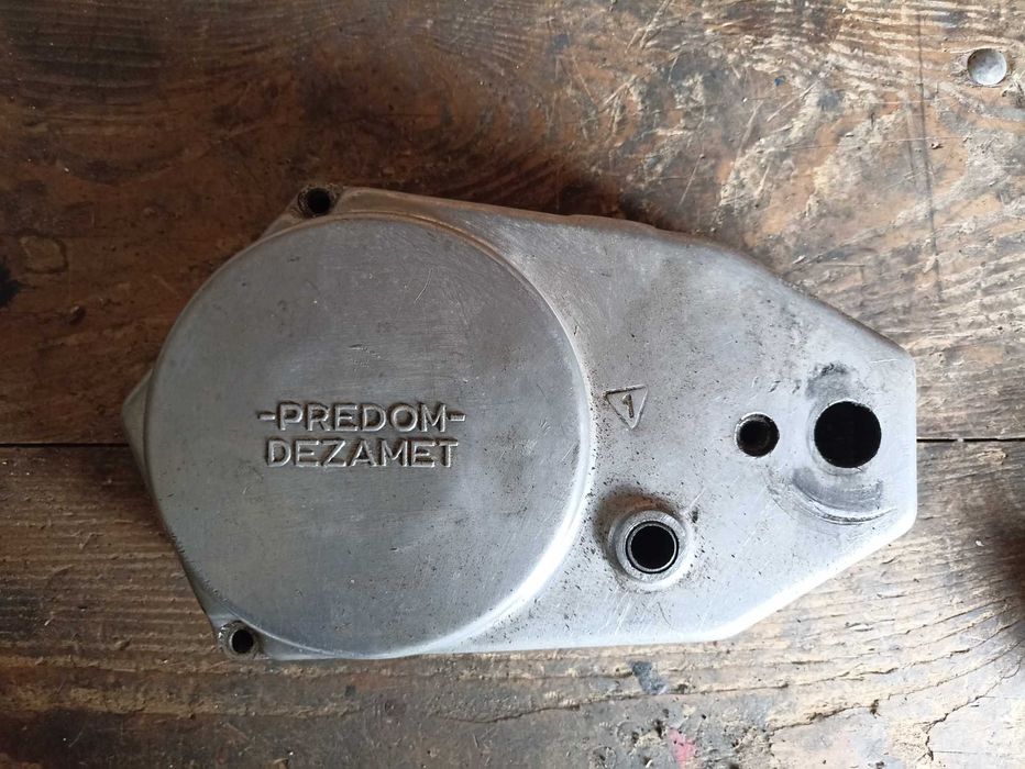Antyczna pokrywa zapłonu pokrywa od magneta do rometa motorynki zabytek techniki polskiej
