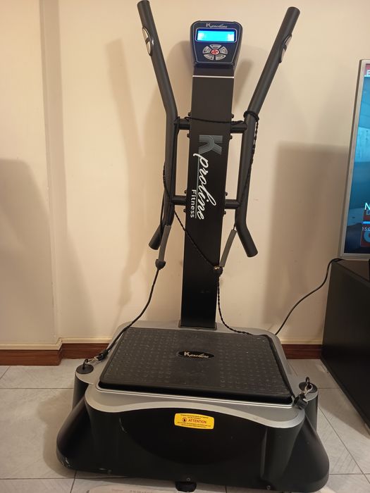 Plataforma Vibratória Profissional K-Proline Fitness (Custo Original €1500)