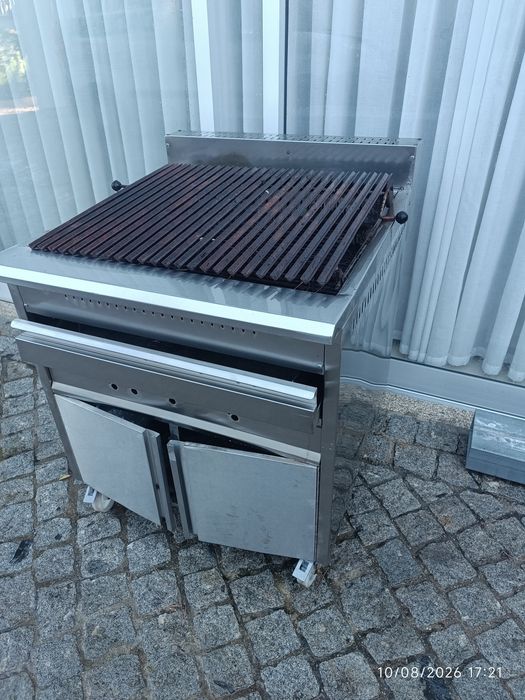 Churrasqueira inox