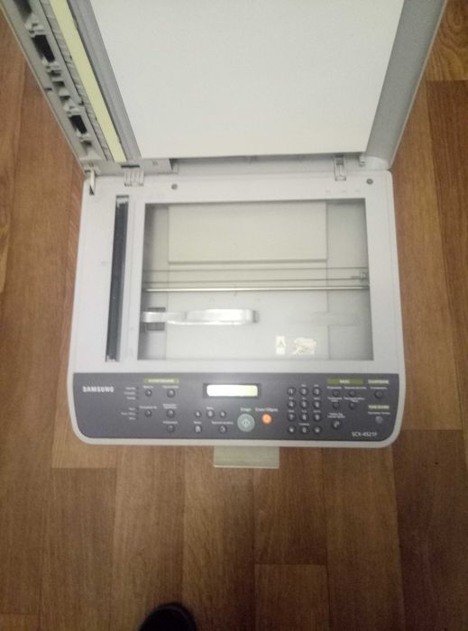 Принтер-Сканер-Ксерокс-Факс Лазерний  Самсунг SCX-4521F