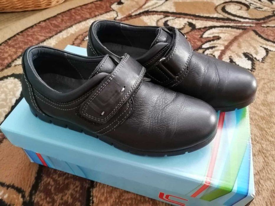 Взуття 32 розмір