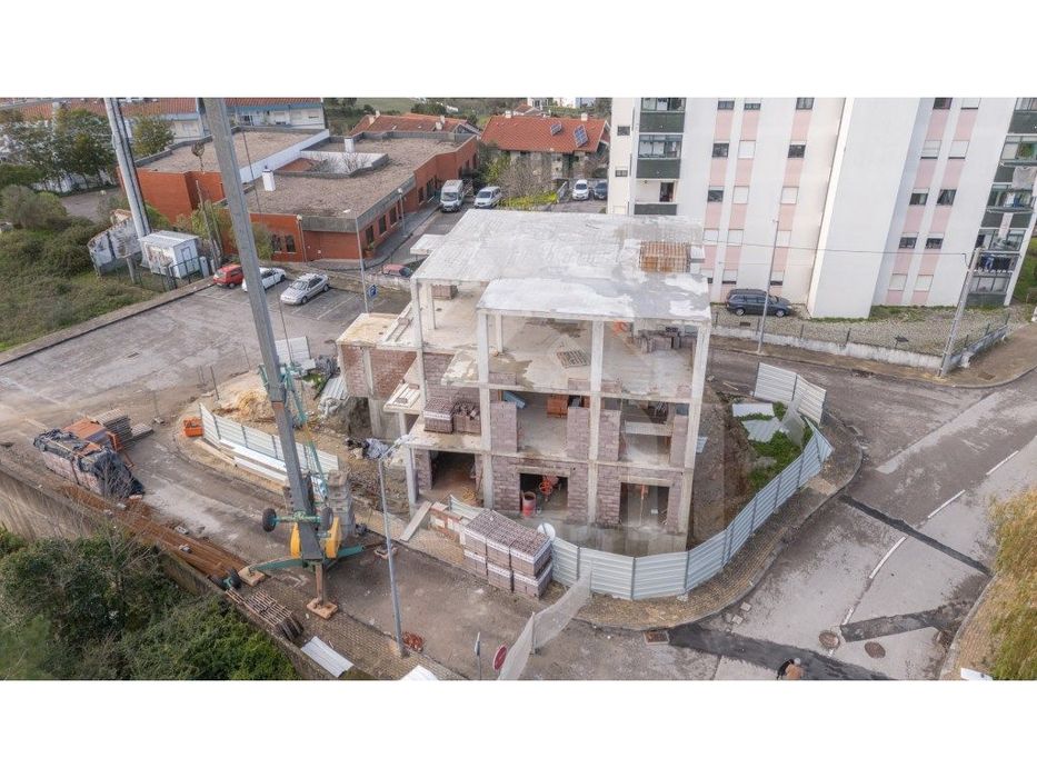 Apartamento T1| NOVO | Pedrulha | Com jardim privado