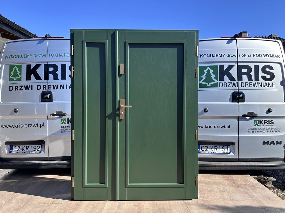 Drzwi zewnętrzne drewniane dwuskrzydłowe zielone Czyste powietrze