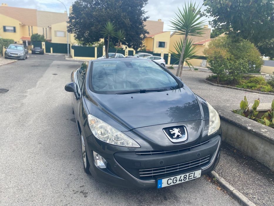Peugeot 308 CC THP 1.6 em estado irrepreensível