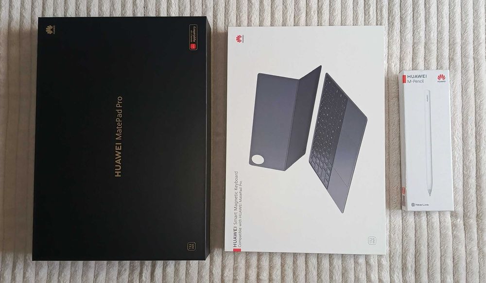 Huawei MatePad Pro 13,2'' 12/256GB Wi-Fi (czarny) + Rysik + Klawiatura