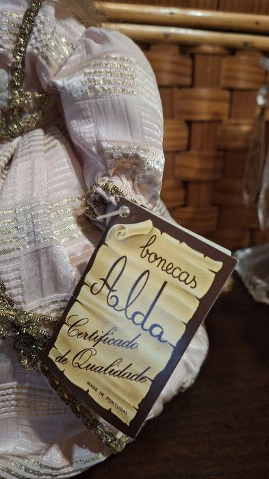 Boneca de coleção em Porcelana