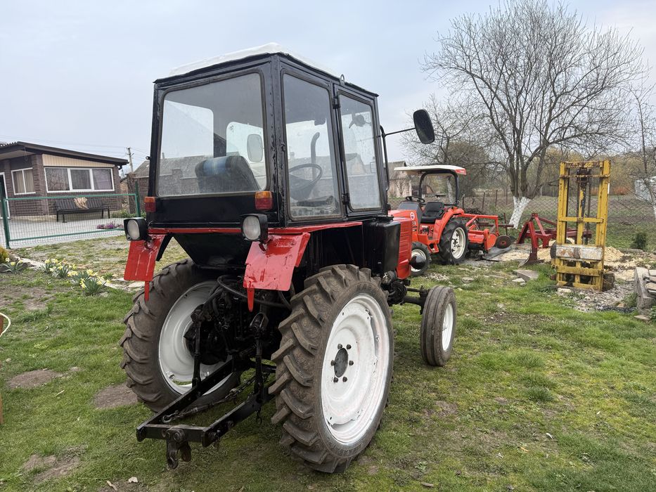 Продам трактор т25