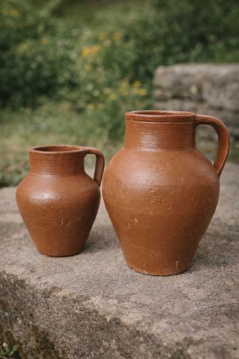 Talhas antigas/ potes/ vasos barro