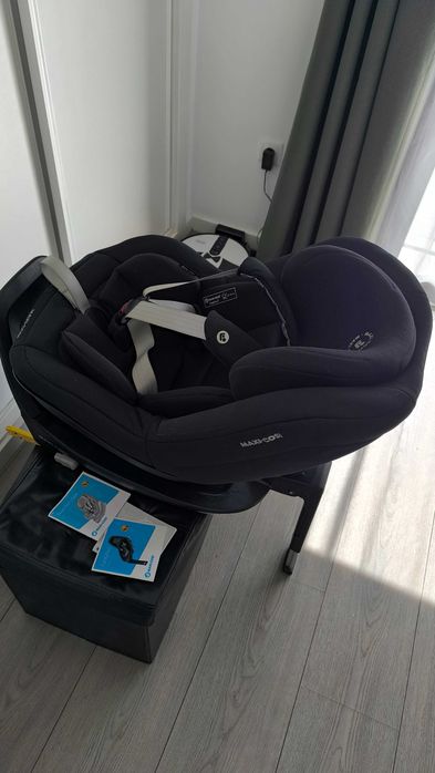 Maxi-Cosi Pearl PRO 2 i-Size + Maxi-Cosi Isofix FamilyFix 2