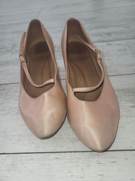 Туфлі стандарт фірми Galex