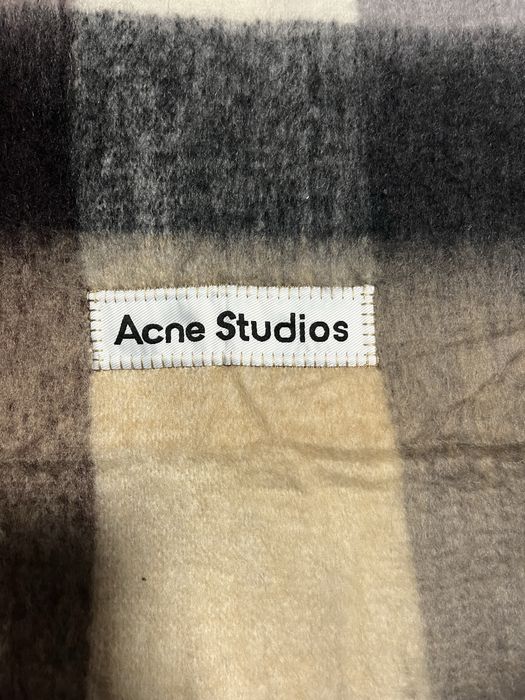 Szalik Acne Studios