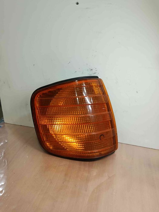 Pisca trás direito MERCEDES-BENZ Classe S (W126)