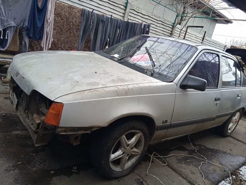 Разбор Опеля 1.6 моноинжектор