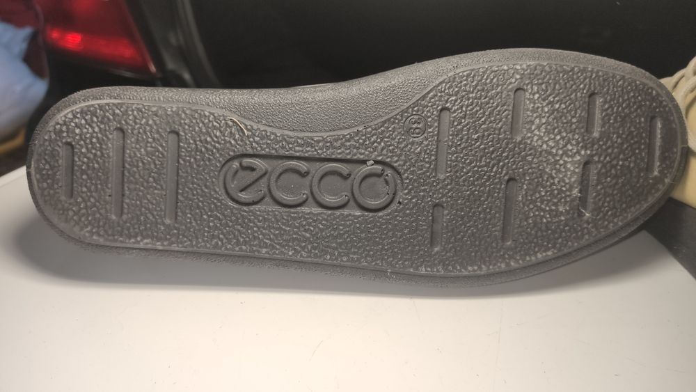 Чоловічі туфлі Ессо