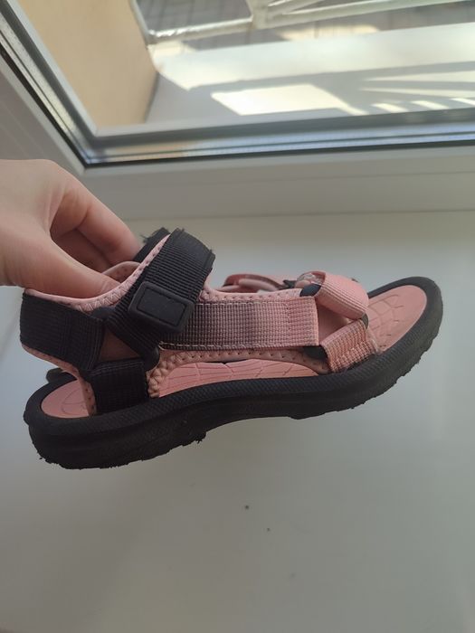 Сандалі босоніжки для дівчинки 30 розмір