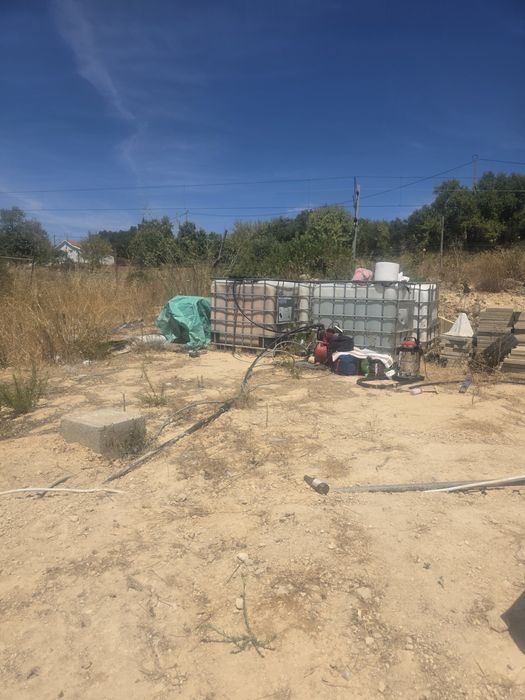 Terreno com casa modelar