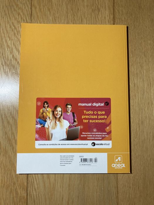 Caderno de atividades 10•ano filosofia