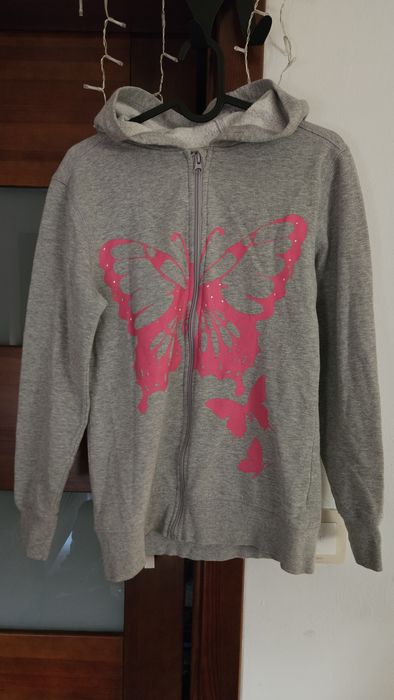 Bluza dziecięca z nadrukiem motylka