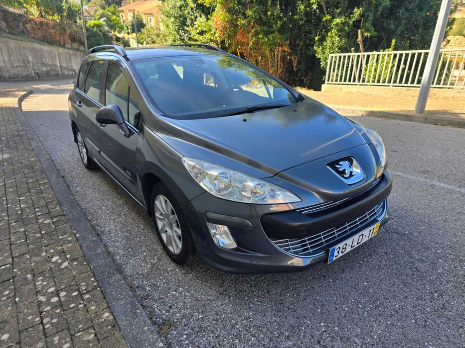Peugeot 308 Sw 1.6 hdi Navtec foto 2