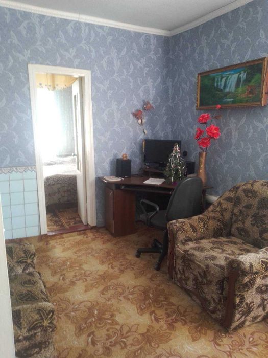 Будинок біля річки