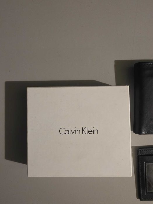 Calvin Klein portfel męski skórzany + etui na dokumenty + pudełko