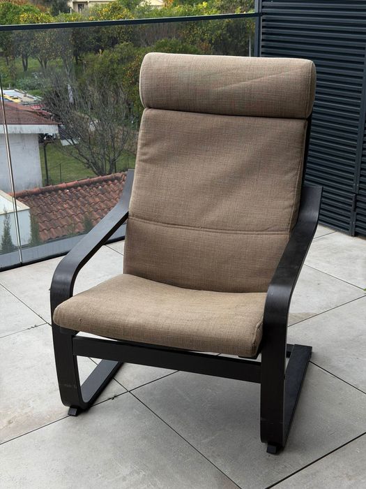 Cadeirão POÄNG IKEA Poltrona Madeira castanho escuro e capa Castanha