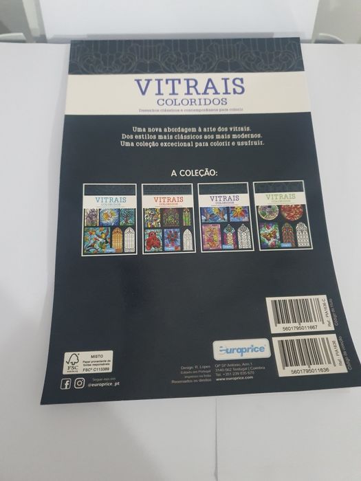 Livro de pintar novo