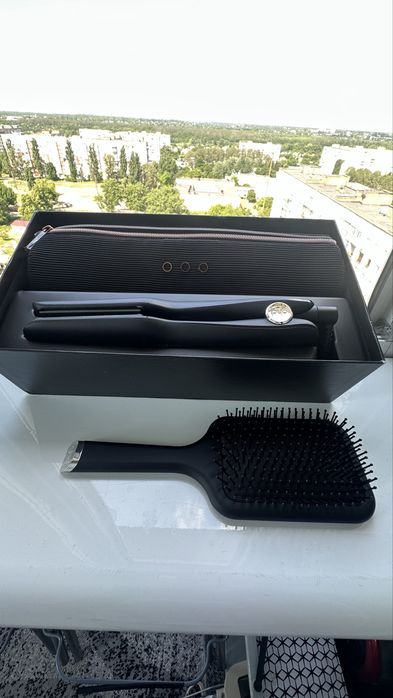 Ghd max Великобританія  лімітка подарочний набір утюжок з широкими пластинами праска для волосся з чехлом та щіткою для волосся
