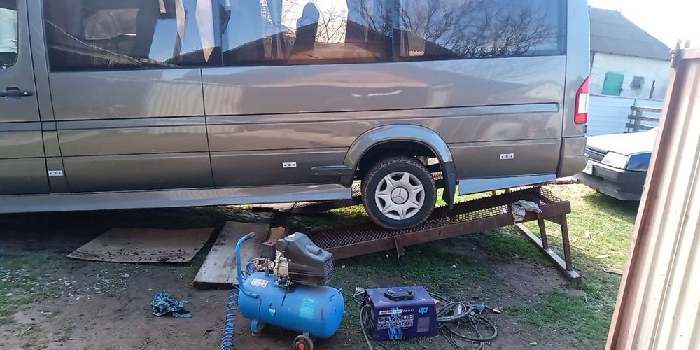Заварка авто обробка днища та арокзварювання алюмінію