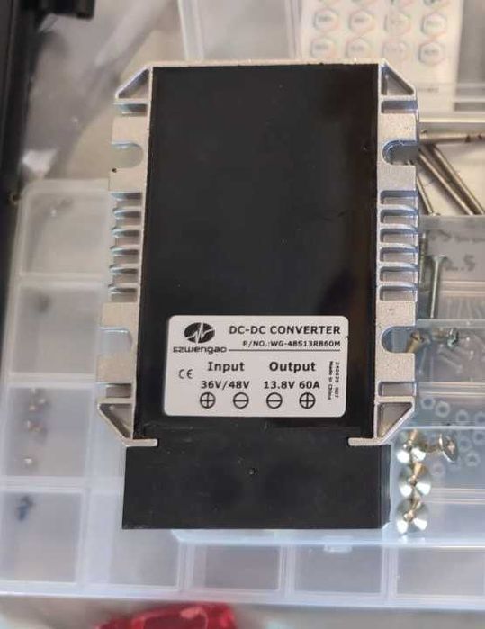 Преміум понижувач постійної напруги з 30-60V на 13.8V до 60А