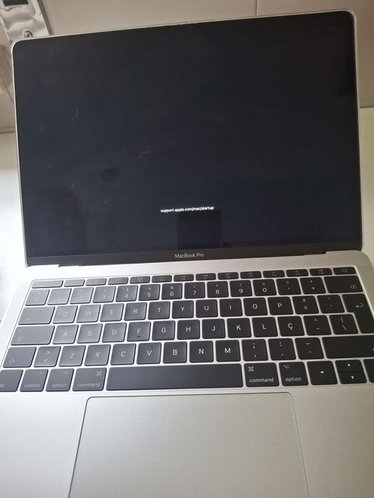 Macbook Pro 13" 8 Gb 128