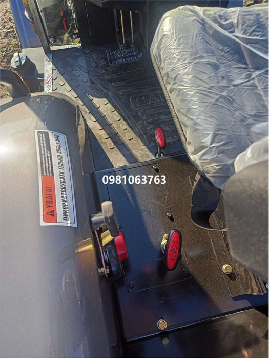 Мінітрактор СКАУТ TY-404 Збільшени колеса Реверс біля керма доставка