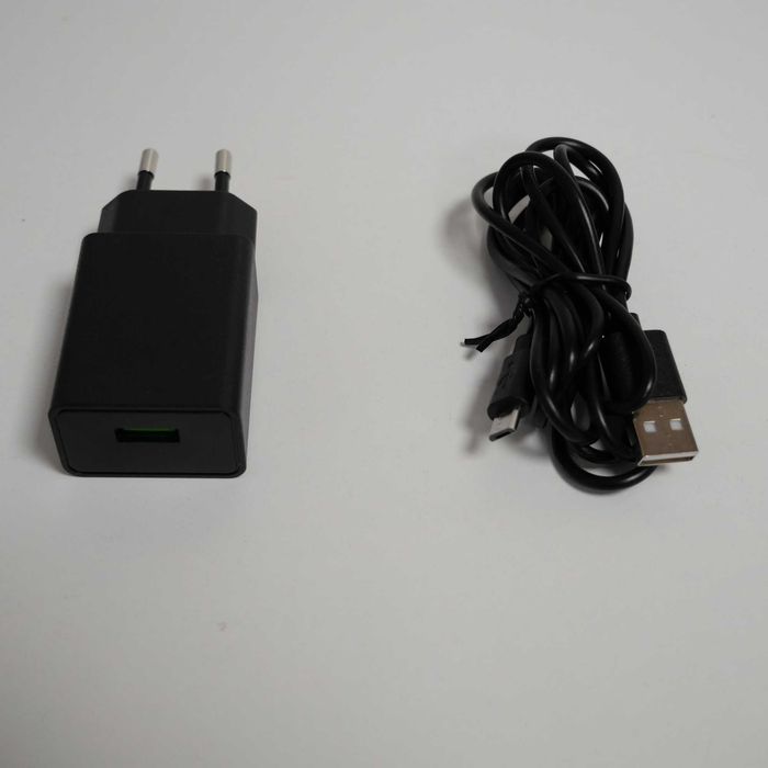 Zegar LED z projektorem LA-C337 - budzik, USB, wyświetlacz niebieski