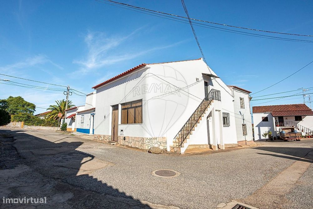 Moradia T2 para venda