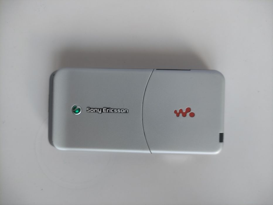 Sony Ericsson W580i – у відмінному стані!