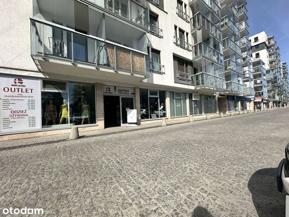 Osiedle Sztuk Pięknych lokal z witryną