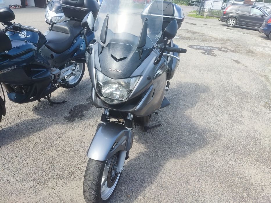 Honda NTV Deauvile 700  06.